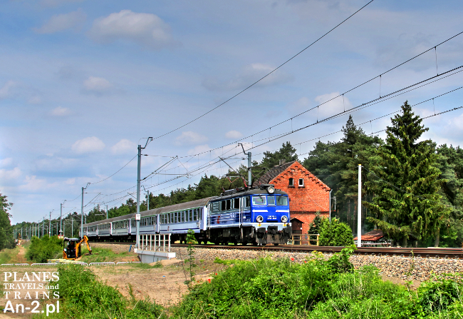 lokomotywa EP07